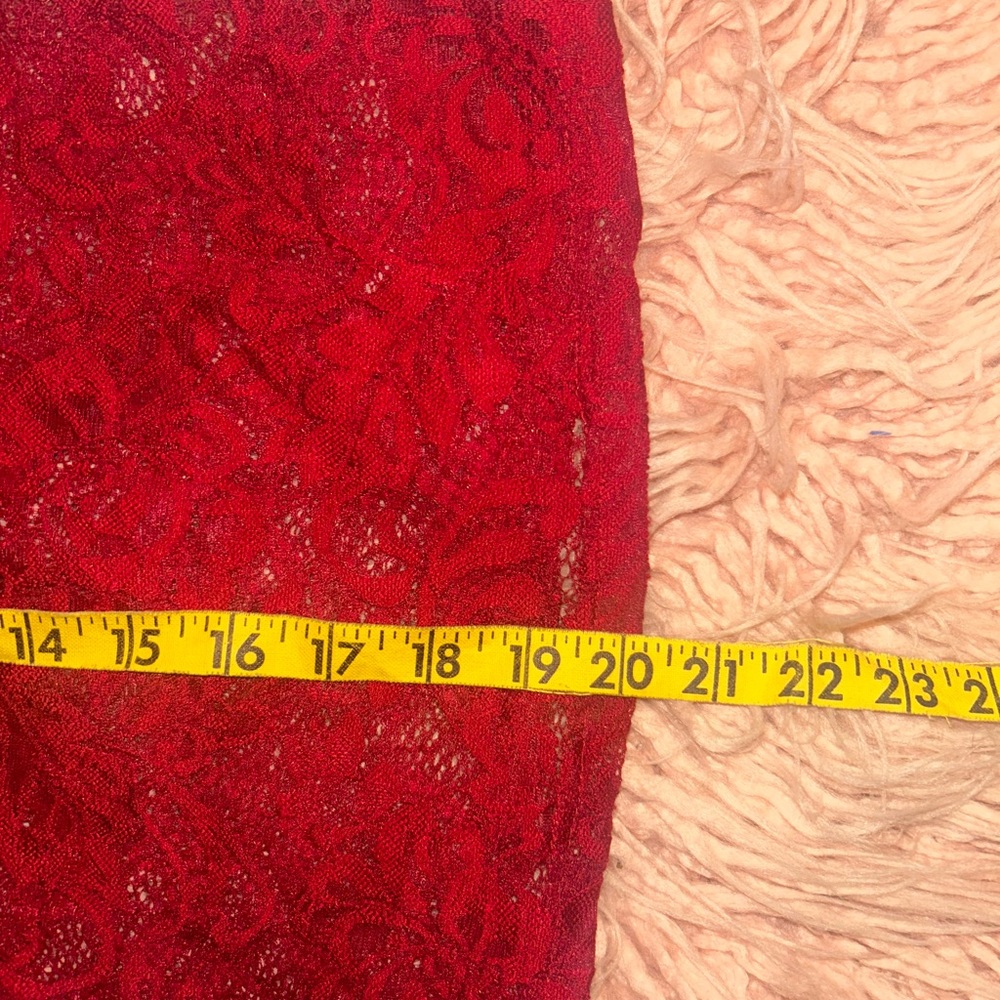Red Lace Off-Shoulder Top - Picture 6 of 7